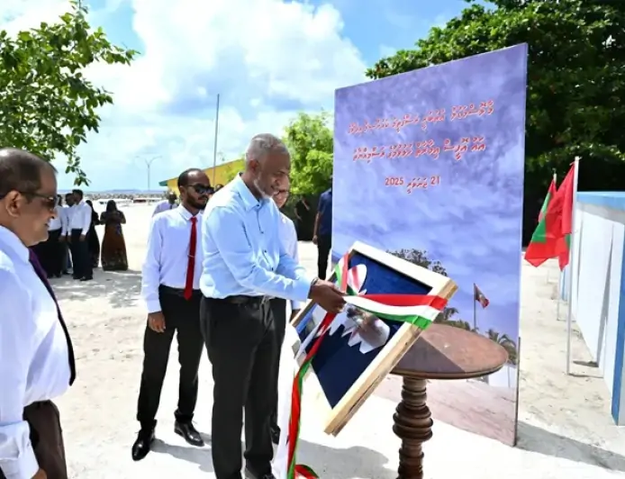 ރަސްގެތީމު ކައުންސިލްގެ އާ އޮފީސް އިމާރާތް ރައީސް މުއިއްޒު ހުޅުއްވައިދެއްވައިފި