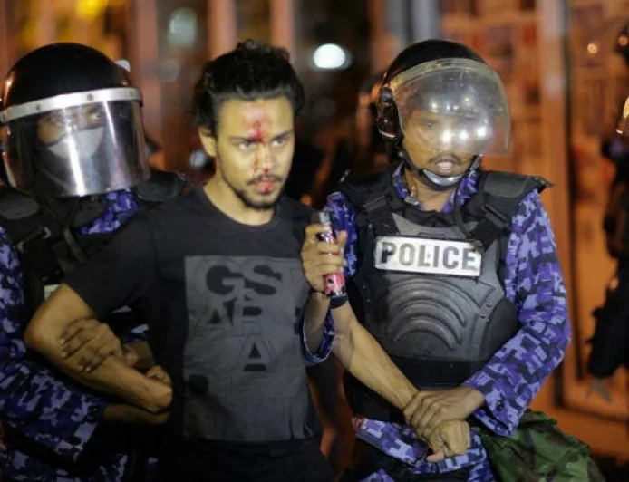 ހަބަރުތައް ގެނެސްދީފައިވަނީ އެޗްއާރުސީއެމްގެ ރިޕޯޓުގެ އަސްލު މަގްސަދާއި އޭގައި ބަޔާންކޮށްފައިވާ ކަންކަމުގެ ފުންމިނަށް ނުބަލައި ކަމަށް ފުލުހުން ބުނެފި